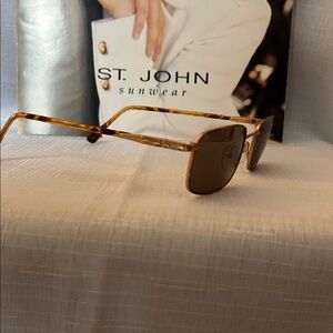 St. John Tortoise Shell Sunglasses with Brown Lenses. S-523 TOR